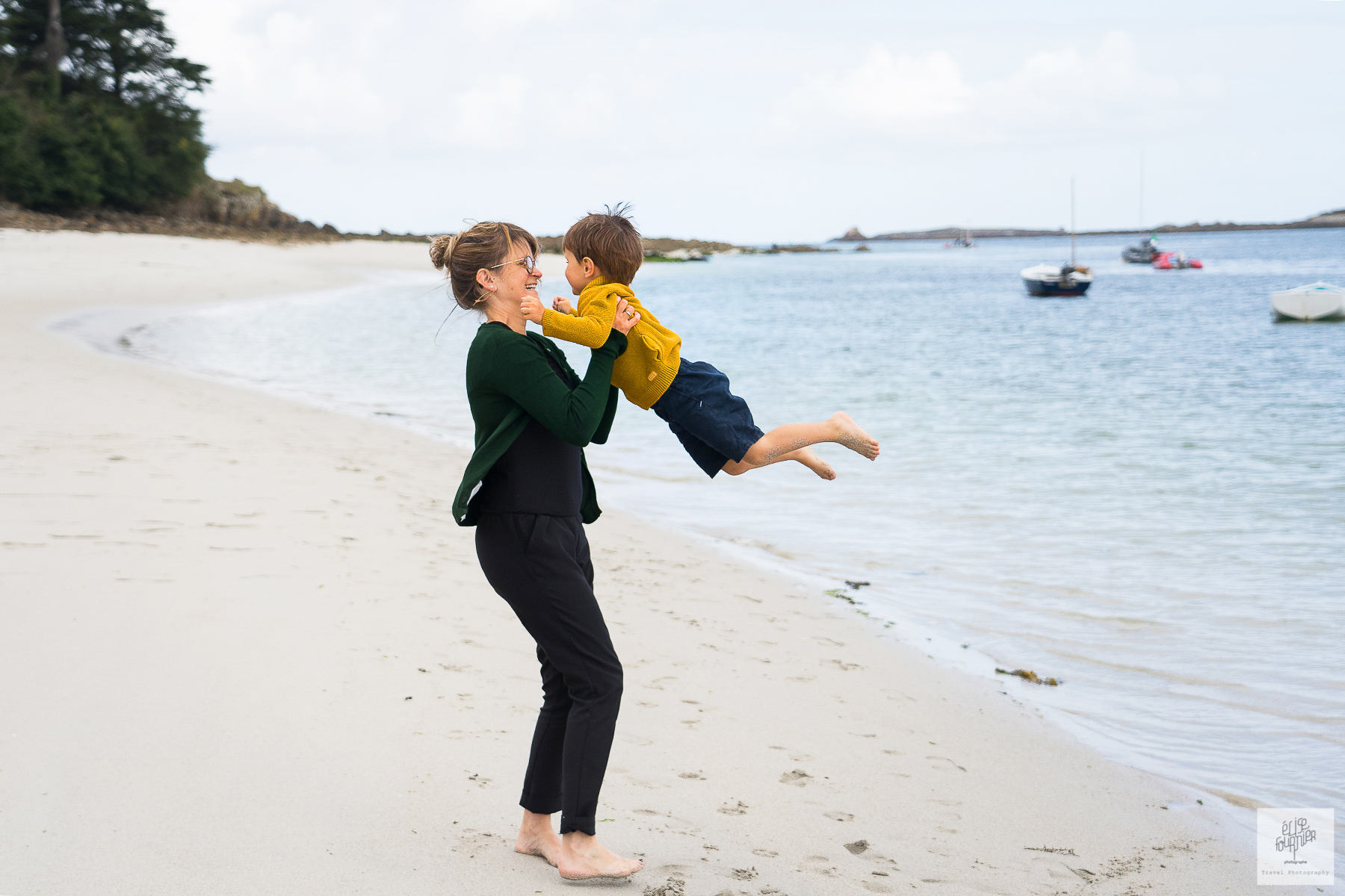 photo par Elise Fournier - Photographe de familles en Bretagne et à Nantes 